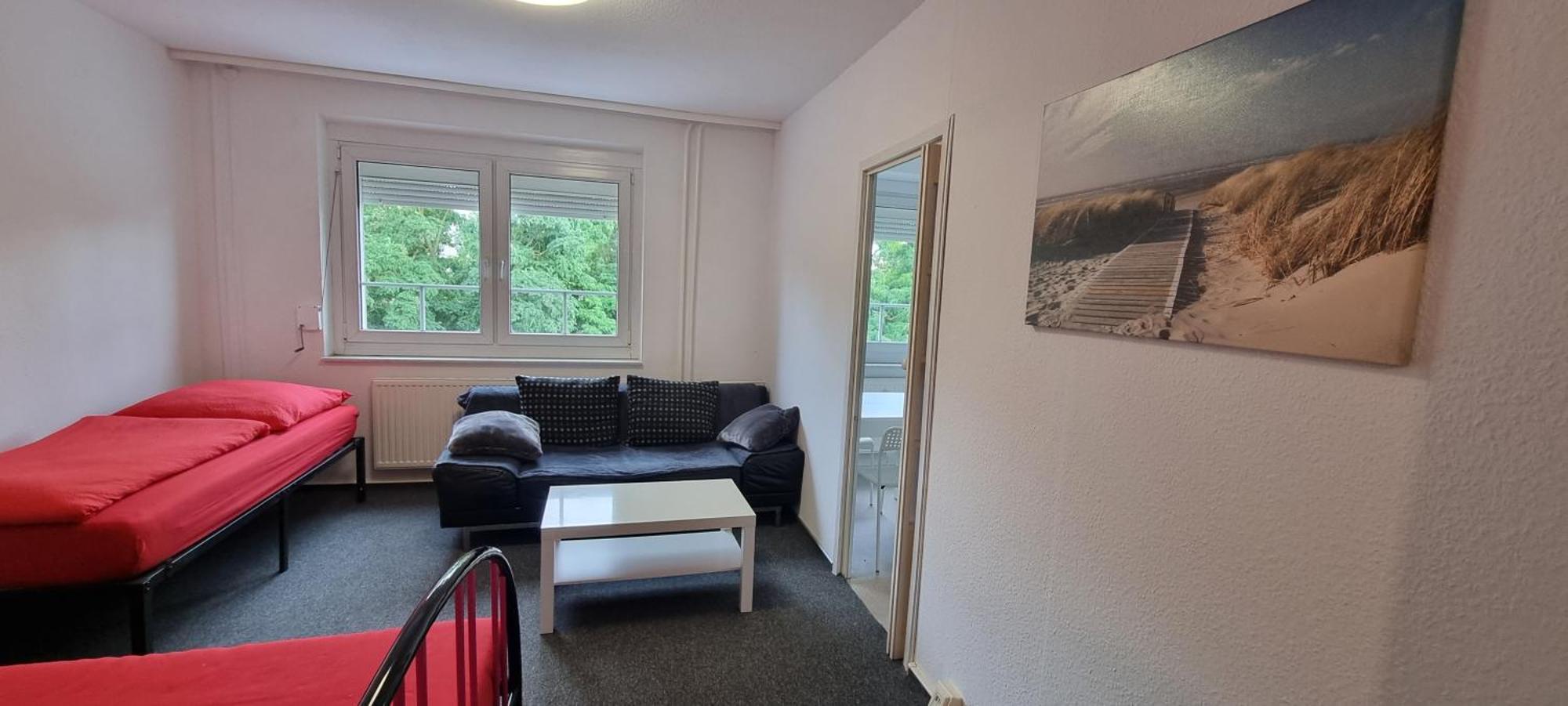 Apartment West- Am